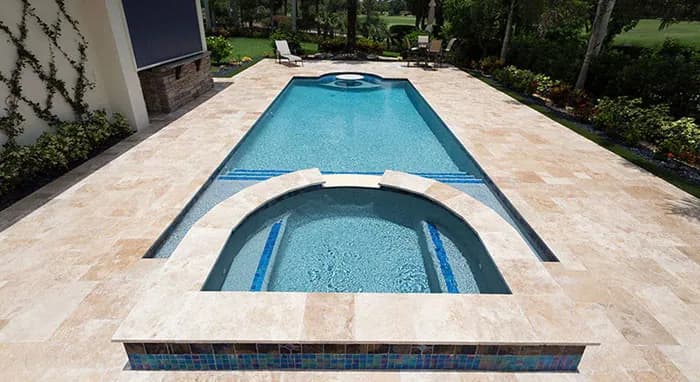 StoneScapes Regular Pebbles: Aqua White — water color and installed finish