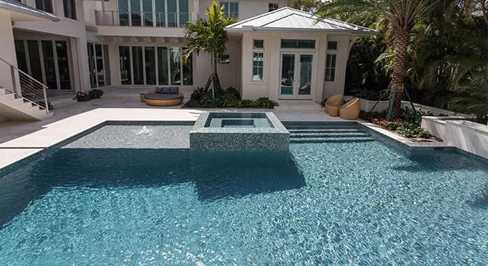 StoneScapes Regular Pebbles: French Gray — water color and installed finish