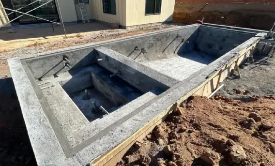 Pool Construction & Renovation